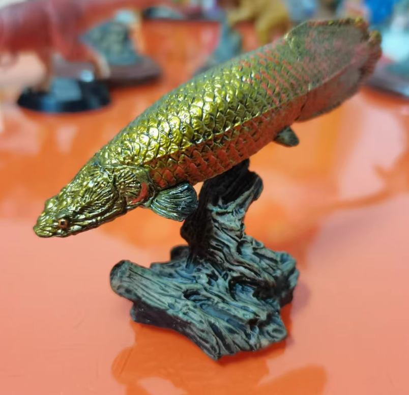 Japan Arapaima Pirarucu Fish ancient fish animal PVC mini Figure Model Figurine with base 8cm