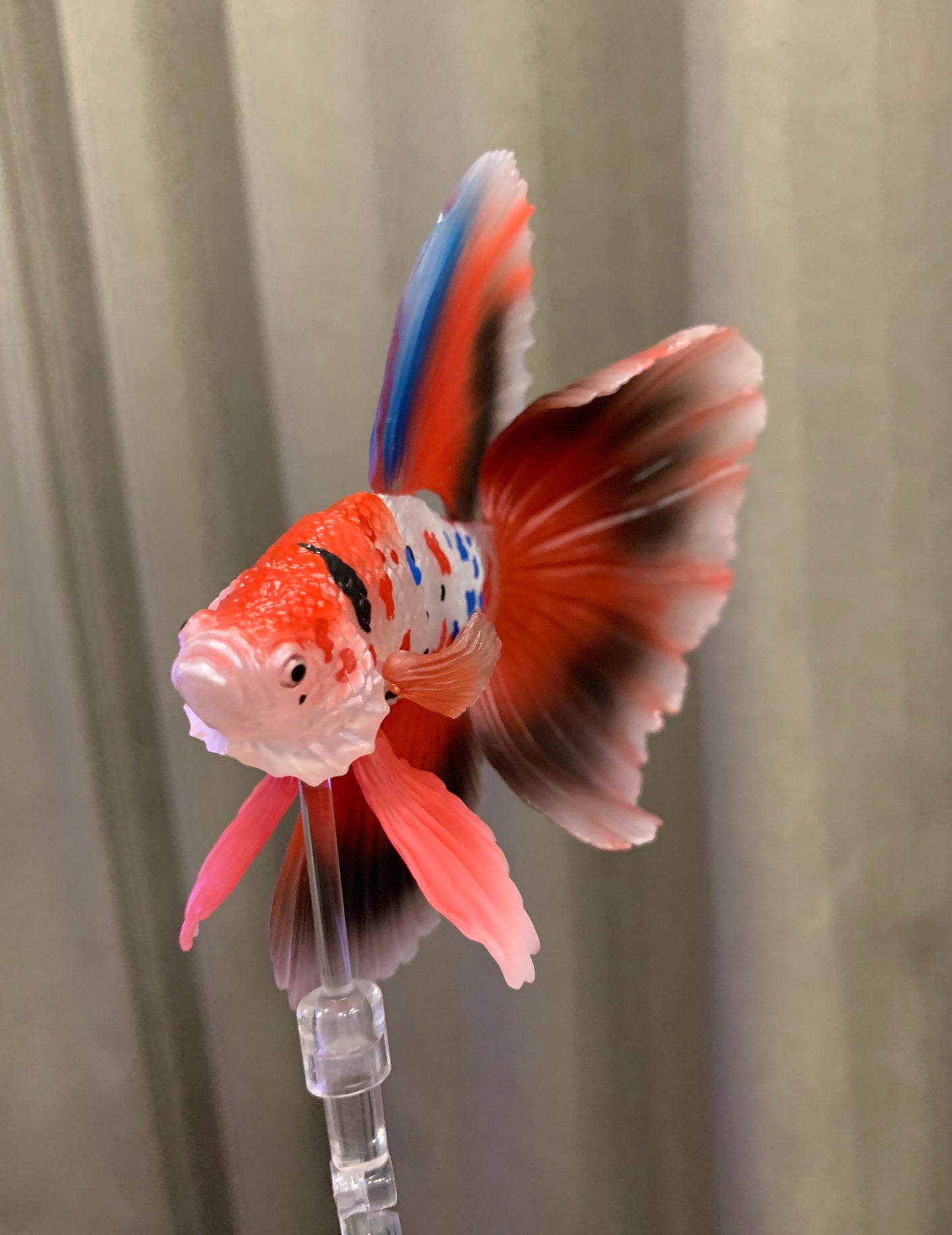 Siamese fighting fish betta fish PVC mini action figure model figurine with joints (Carp Betta Full Moon)