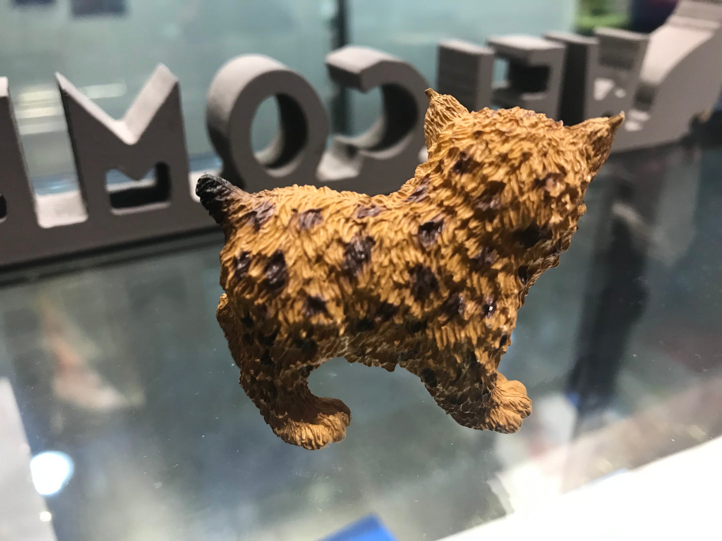 Retired AAA Lynx Bobcat Cub Cat animal PVC Model Figure Figurine