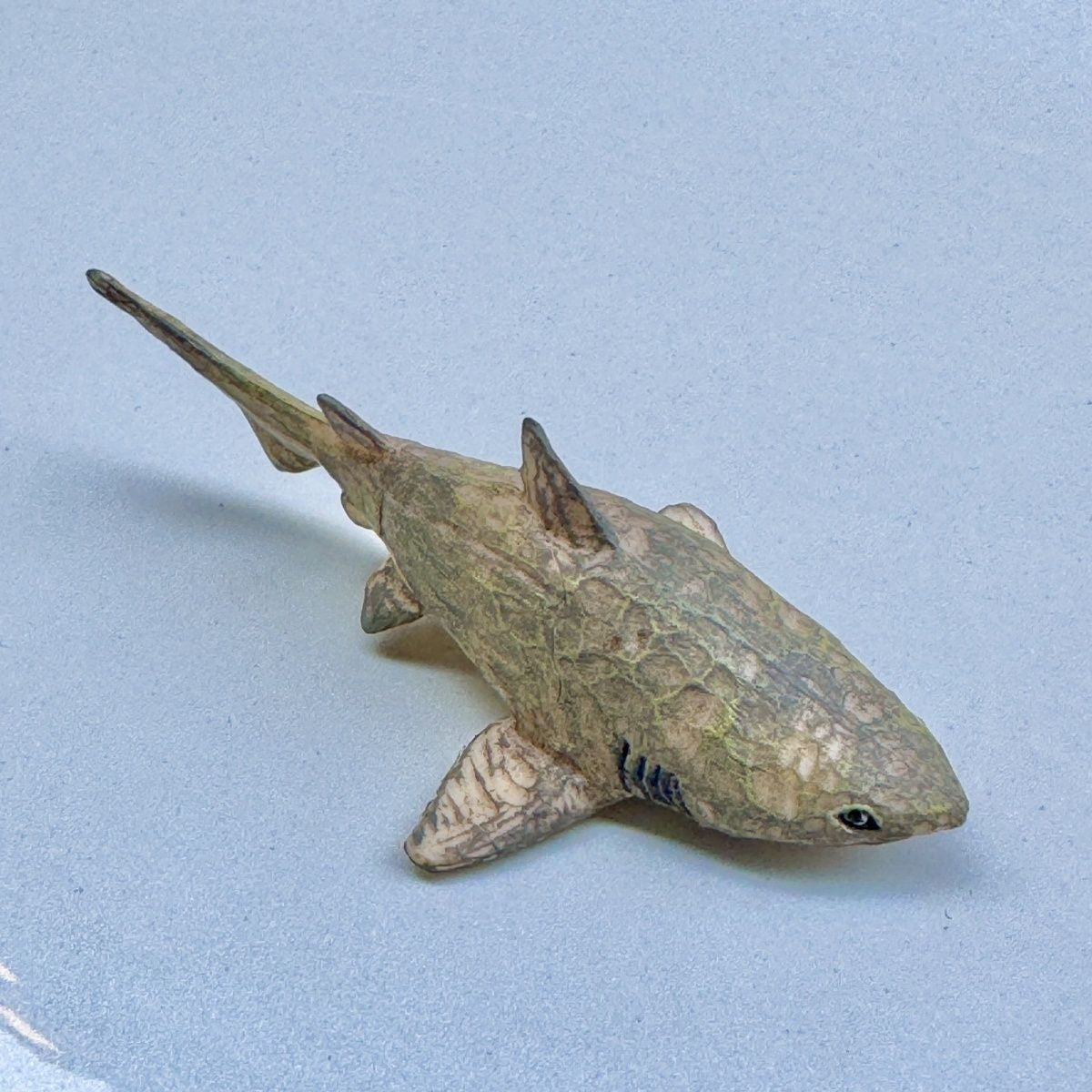 Japan Sculptor Mio Hashimoto Aquarium exclusive Sand tiger shark fish Resin figure model