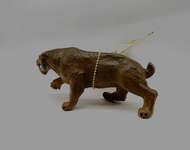 Retired Safari Smilodon saber-toothed cat PVC Replica Model Figure 1988