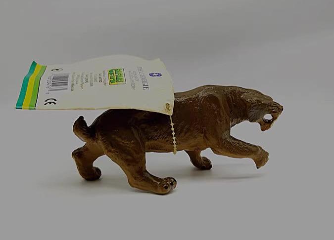 Retired Safari Smilodon saber-toothed cat PVC Replica Model Figure 1988