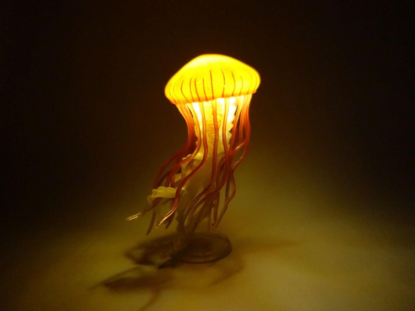 Japan Jellyfish Jelly Fish PVC mini figurine figure model with LED (Color A)