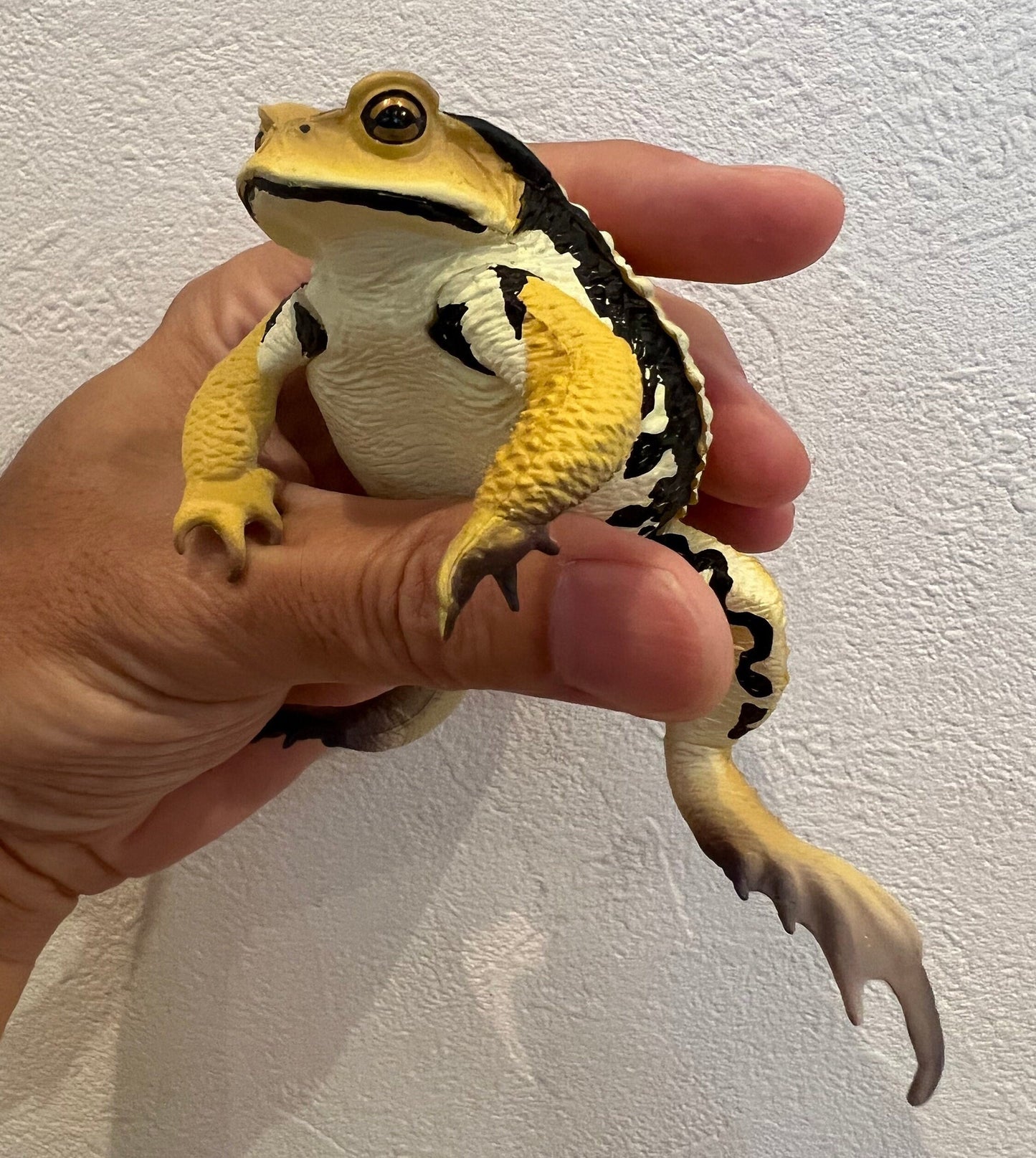 Japan Japanese common toad Frog Toad PVC Figure Model Figurine 12cm (Yellow)