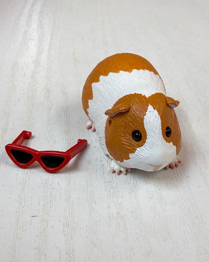 Japan Sunglasses Guinea Pig pet animal PVC mini figure figurine model A