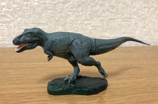 Retired Kaiyodo Sculpture of The largest & strongest Carnivore Dinosaur T-Rex Dinosaur PVC mini figure model