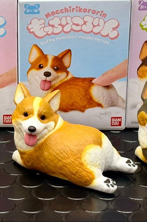 Japan Mocchiri Kororin Puppy PVC hollowed figure model toy (Corgi Dog Brown)