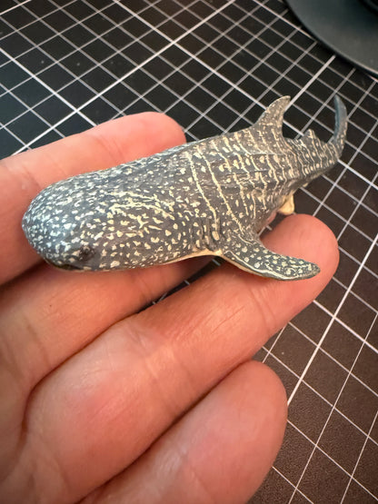 Kitan Club  Osaka Aquarium Kaiyukan exclusive Whale Shark whaleshark resin mini figure Model