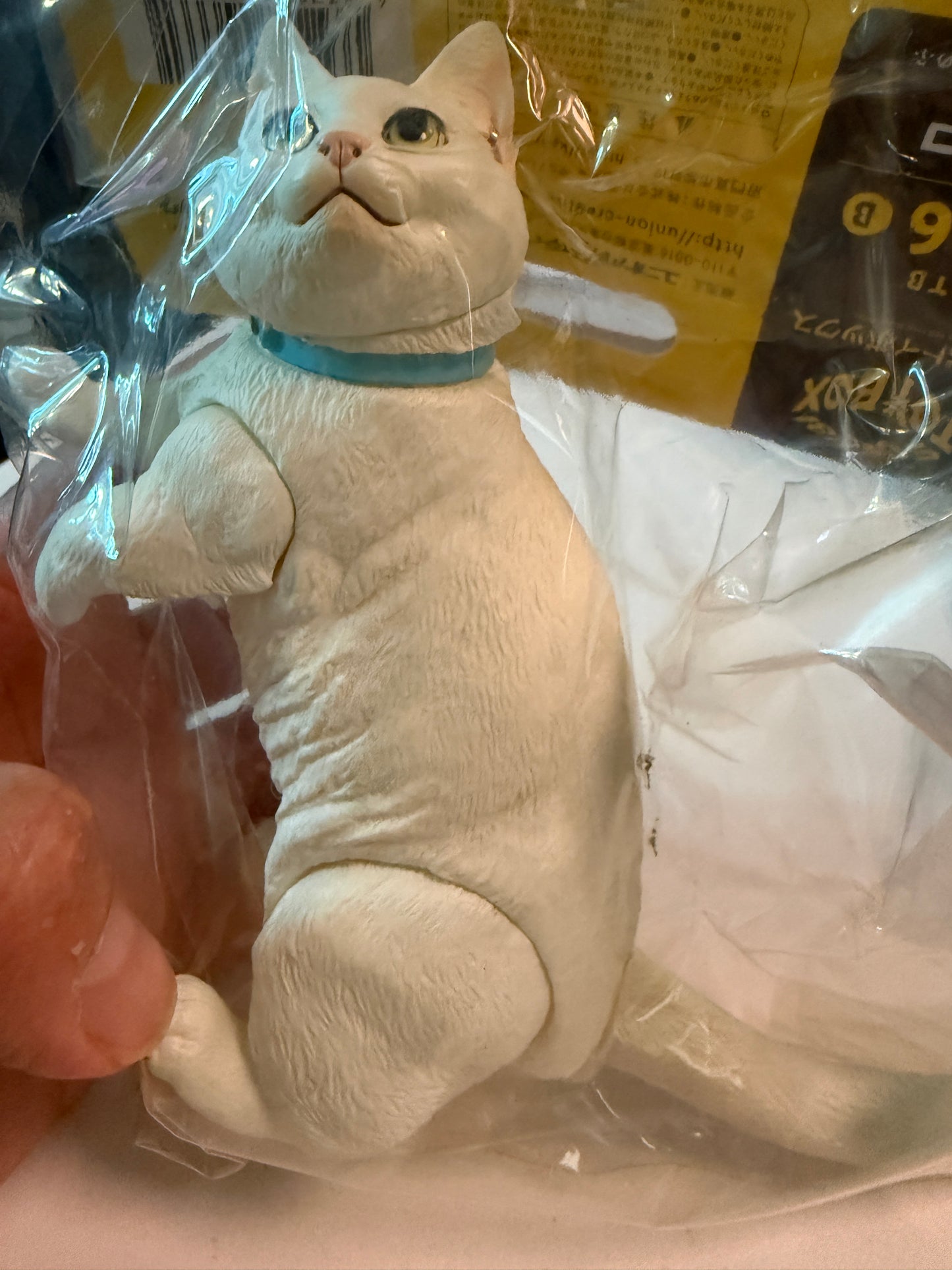 Japan Kaiyodo soft vinyl model White Cat SOFUBI PVC figurine figure model