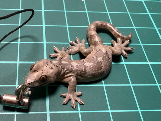 Retired Japan Kitan Club House Gecko skink Lizard PVC mini pvc figure model keychain B