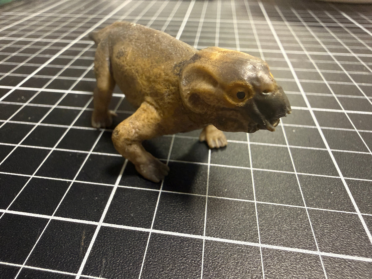Retired Jurassic World: Dominion 水龍獸 Lystrosaurus Dinosaur PVC mini figure Model
