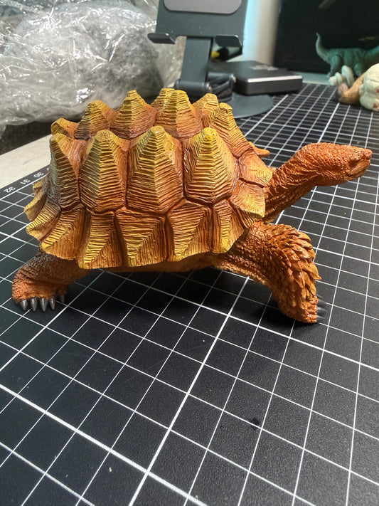 Japan Monster Geochelone sulcata Tortoise Turtle Replica Model Figurine 10cm (Orange)