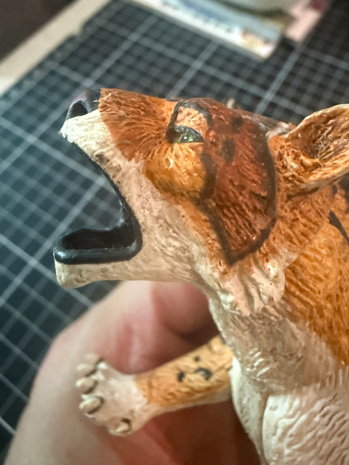 Primeval Saber-toothed Cat Smilodon prehistoric dinosaur PVC Action Figure Model (loose)