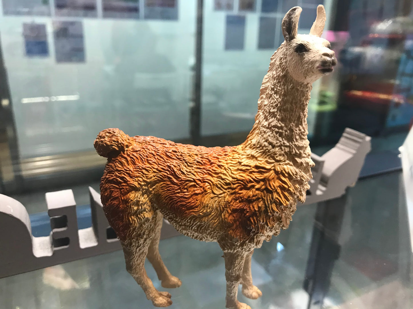 Retired AAA Adult Alpaca animal PVC Model Figure Figurine
