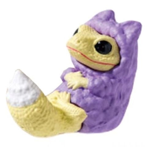 Japan Sweater Leopard Gecko Lizard PVC mini figure figurine Model A