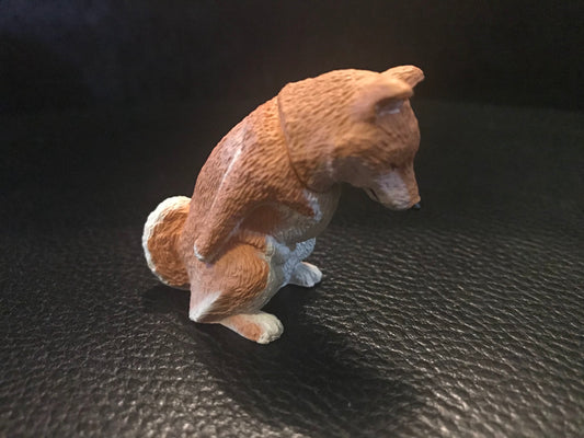 Japan Bowing Shiba Inu dog animal PVC mini Model Figure Figurine