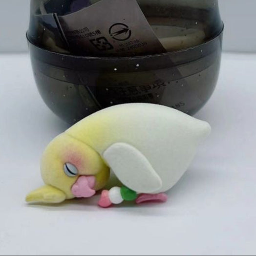 Japan Sleeping White Cockatoo Parrot Bird PVC mini figure figurine Model