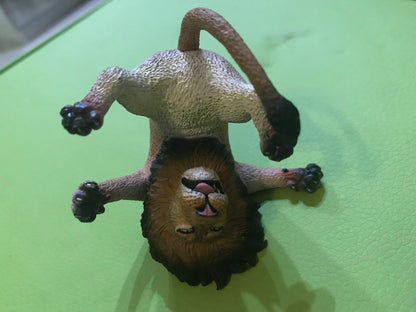 Animal Life Asakuma Toshio roll one's eyes Animal Lion PVC Mini Figurine Figure Model