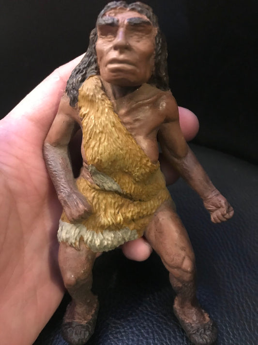 Retired Safari Neanderthal woman caveman PVC Replica Model Figure B