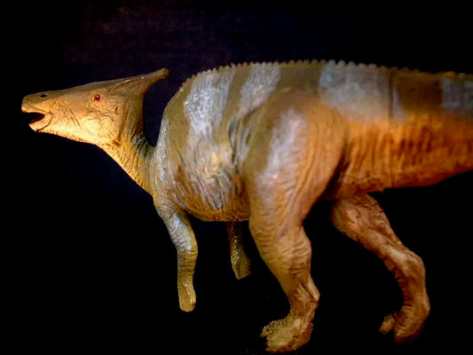 Japan UHA Kazunari Araki Saurolophus Dinosaur PVC mini figure figurine Model with base RARE