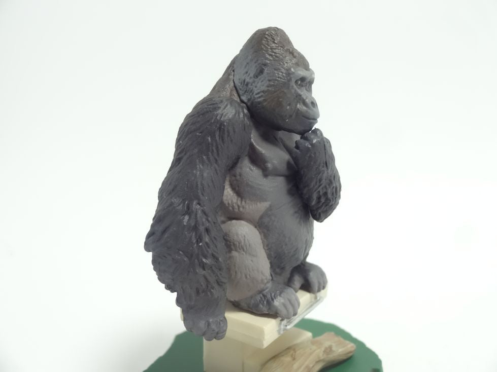 Higashiyama Zoo and Botanical Gardens Exclusive Gorilla Ape animal PVC mini Figure Model Figurine Capsule