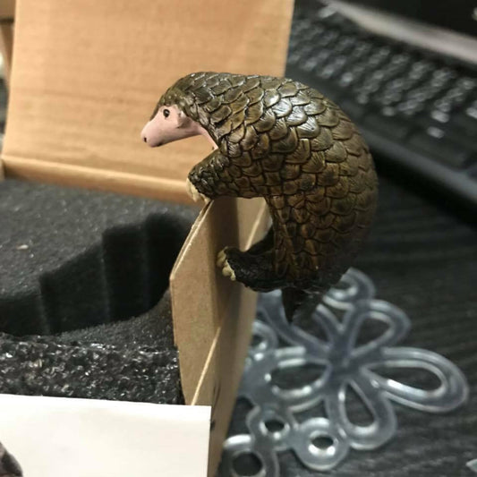 Chinese Pangolin animal Resin Mini Figure Figurine Model