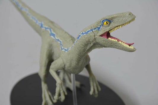 Jurassic World 2 Velociraptor Blue Dinosaur PVC Model Figure Figurine