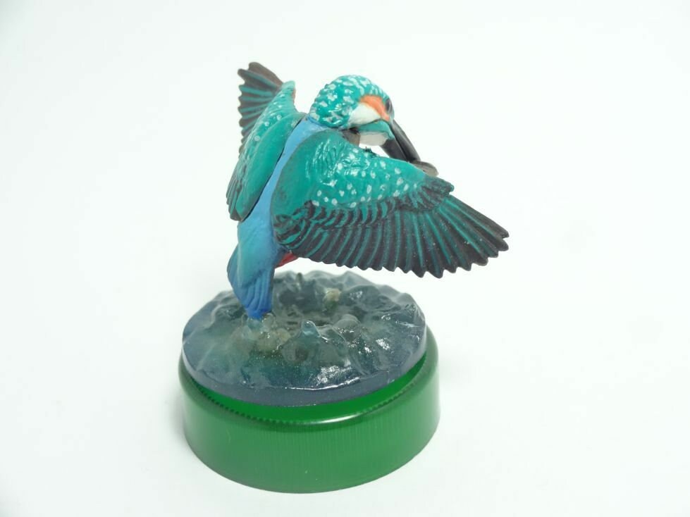 Retired Kaiyodo Birdtales Common kingfisher bird pvc mini figure figurine