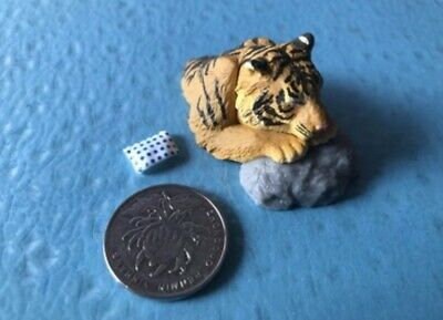 Bushiroad X Hot spring exclusive Tiger animal PVC Mini Figure Figurine