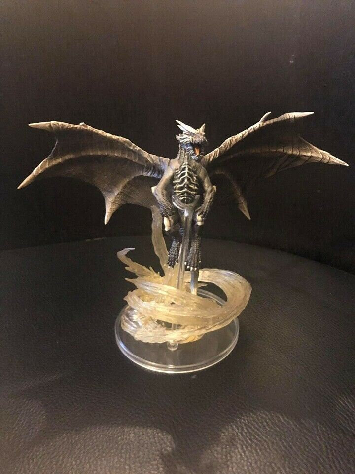 Retired Monster Hunter World Kushala Daora Steel Dragon PVC Figure Model RARE