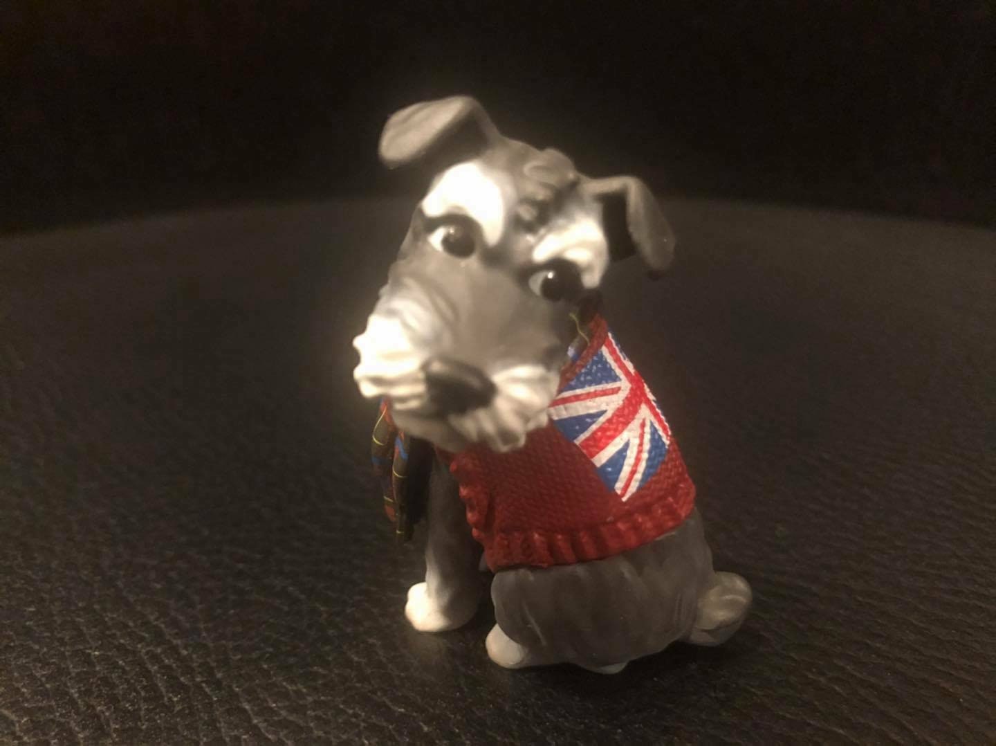 Only Wan Capsule Dog Schnauzer George PVC Mini Figure Figurine Model