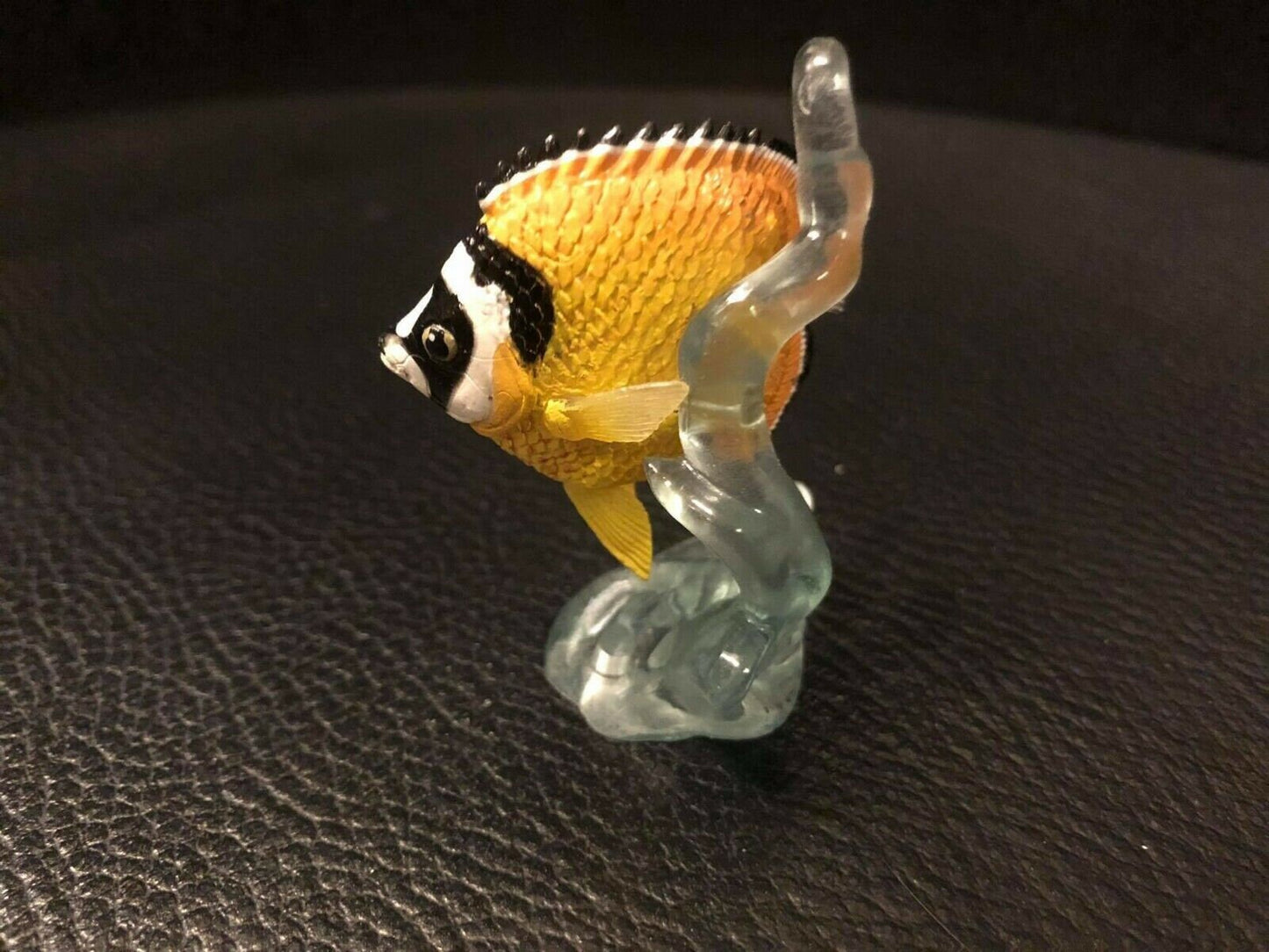 Blue Capsule HongKong Butterfly Fish PVC mini figurine figure Model