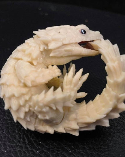 Japan White Armadillo Girdled Lizard PVC figurine figure model