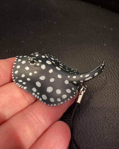 Kaiyodo Xingu river ray polka dot freshwater stingray fish PVC mini figure model