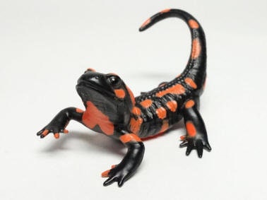 Japan Orange Fire salamander newt PVC mini figure model figurine