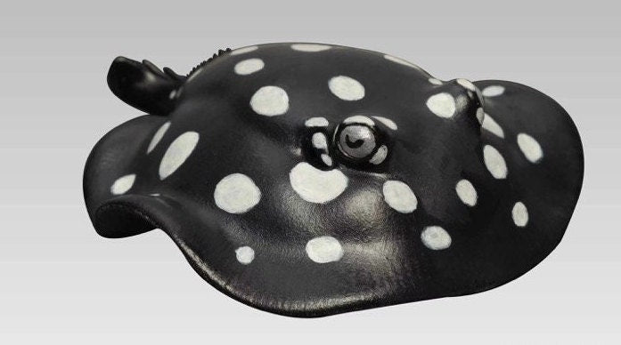 Super Q Xingu river ray polka dot freshwater stingray fish Resin figurine figure model