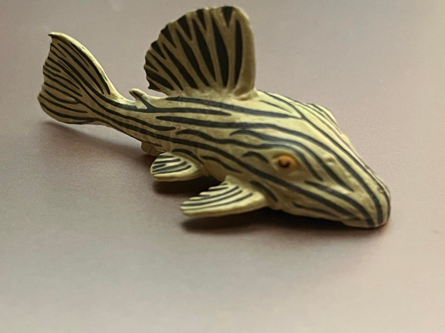 L27 Royal Panaque Pleco Fish PVC mini figurine Figure Model A