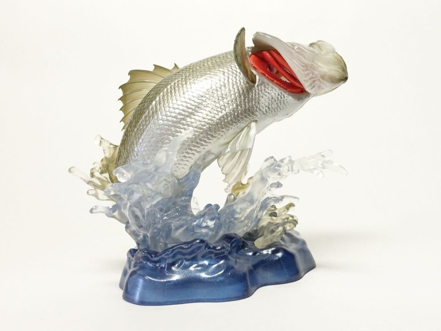 SHIMANO × Kaiyodo Strike Fantasy Fishing Sea Bass Fish PVC figure model figurine