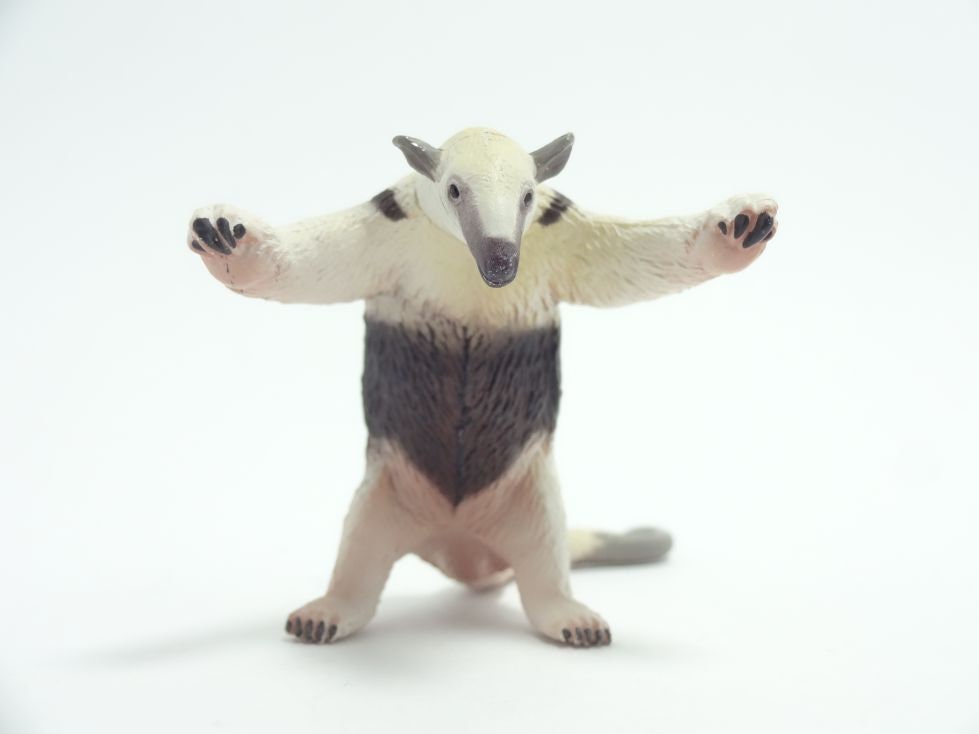 Japan Dark Southern Tamandua Anteater animal PVC mini figure model