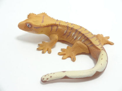 Japan Brown Crested gecko lizard PVC mini Figure model figurine