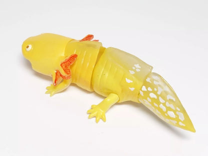 Japan Q Axolotl Salamander PVC Action Figure model with joints (10cm) C