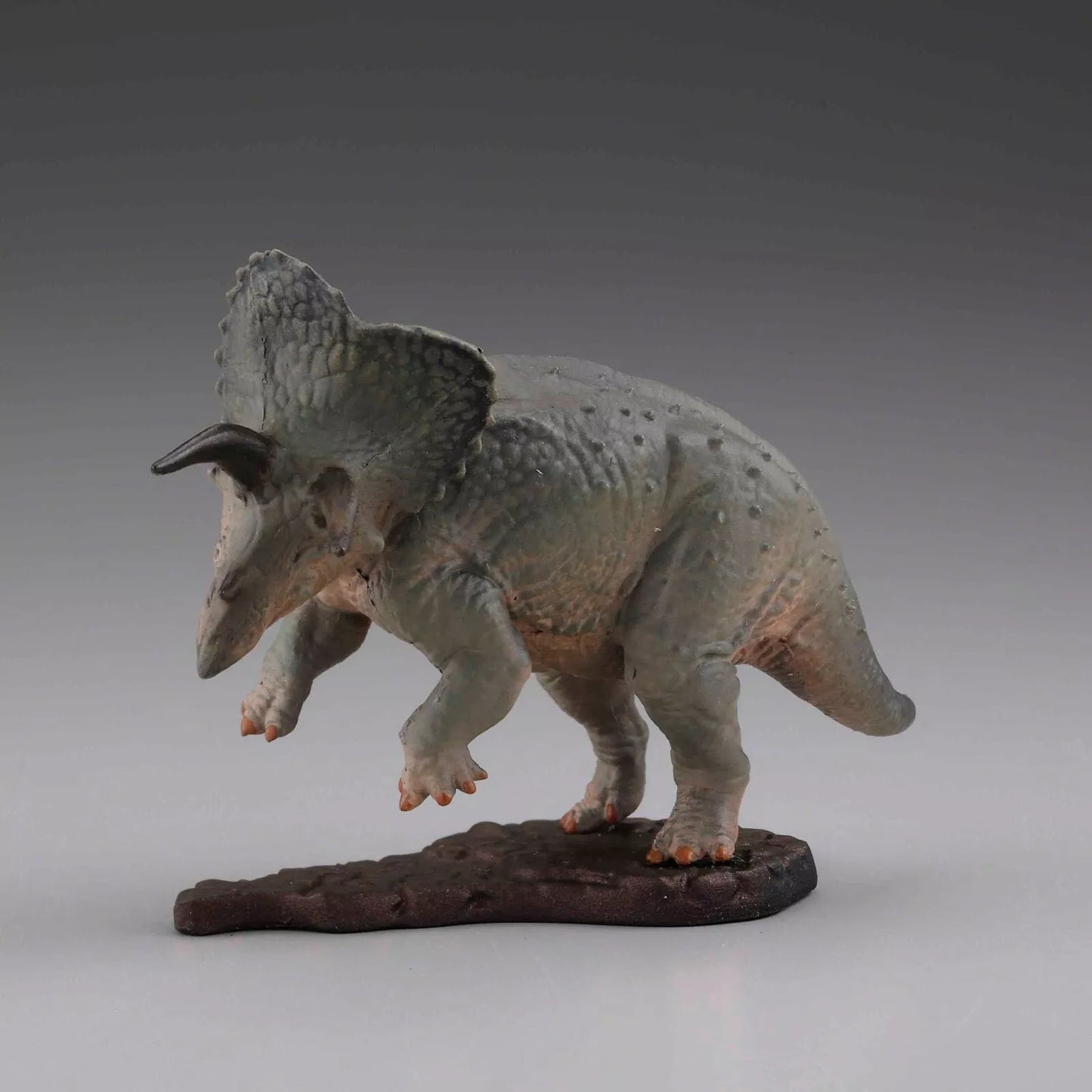 Kaiyodo Triceratops dinosaur animal PVC mini figure figurine model